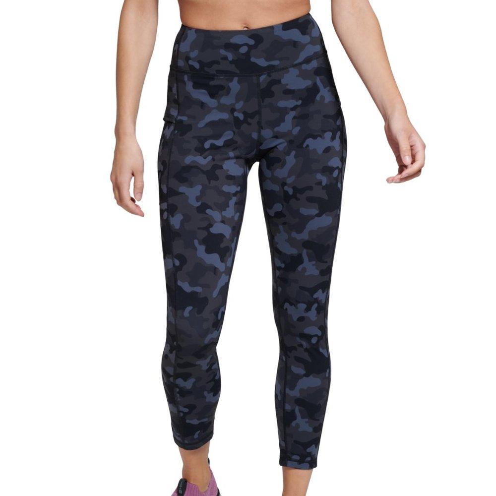 8. Bass Outdoor Women's‎ Catamount Leggings - Camo